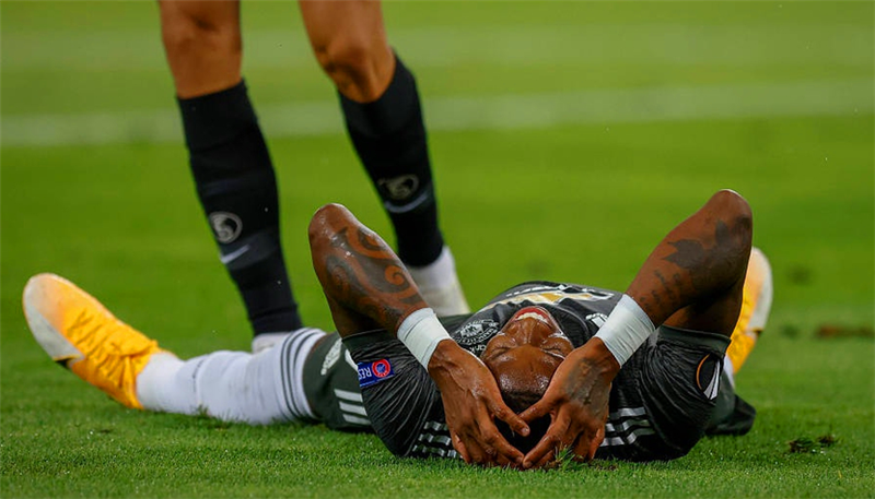 九游娱乐-包含加时末段曼联调整名单以备欧篮联，单刀错失环节打磨，媒体盛赞，球队文化被再次提及的词条