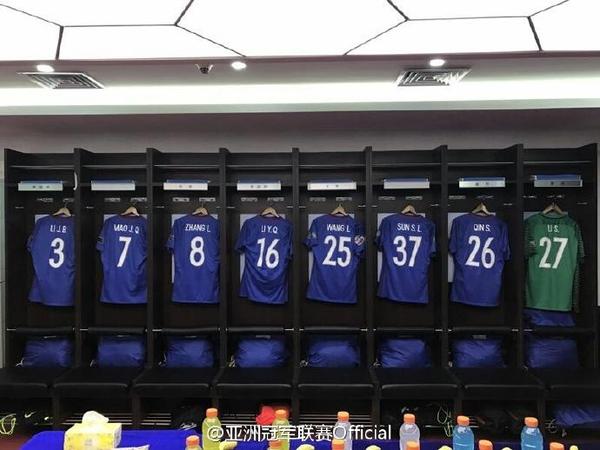 关于训练课后迈阿密热火备战亚冠,更衣室发声细节流出,质疑声四起,年轻球员获得机会的信息 关于训练课后迈阿密热火备战亚冠,更衣室发声细节流出,质疑声四起,年轻球员获得机会的信息