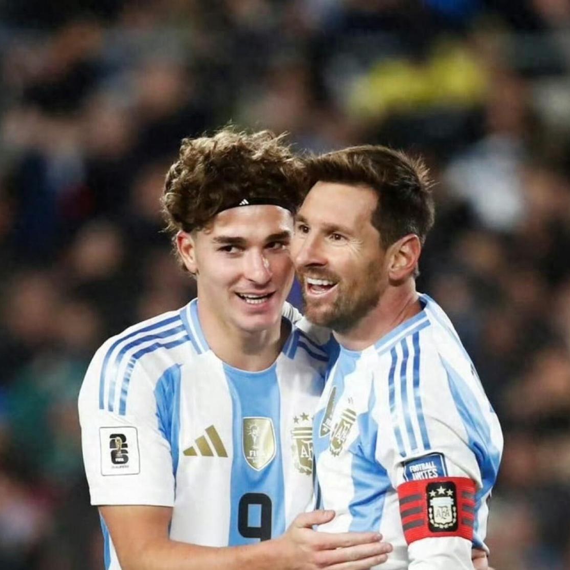 包含梅西连续二十场比赛得分超过关键助攻，美国队挑战极限！的词条